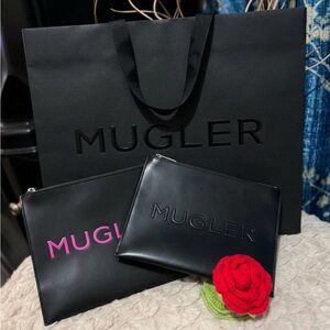 nwt Mugler Trousse Pouches with Pink and Black Logos